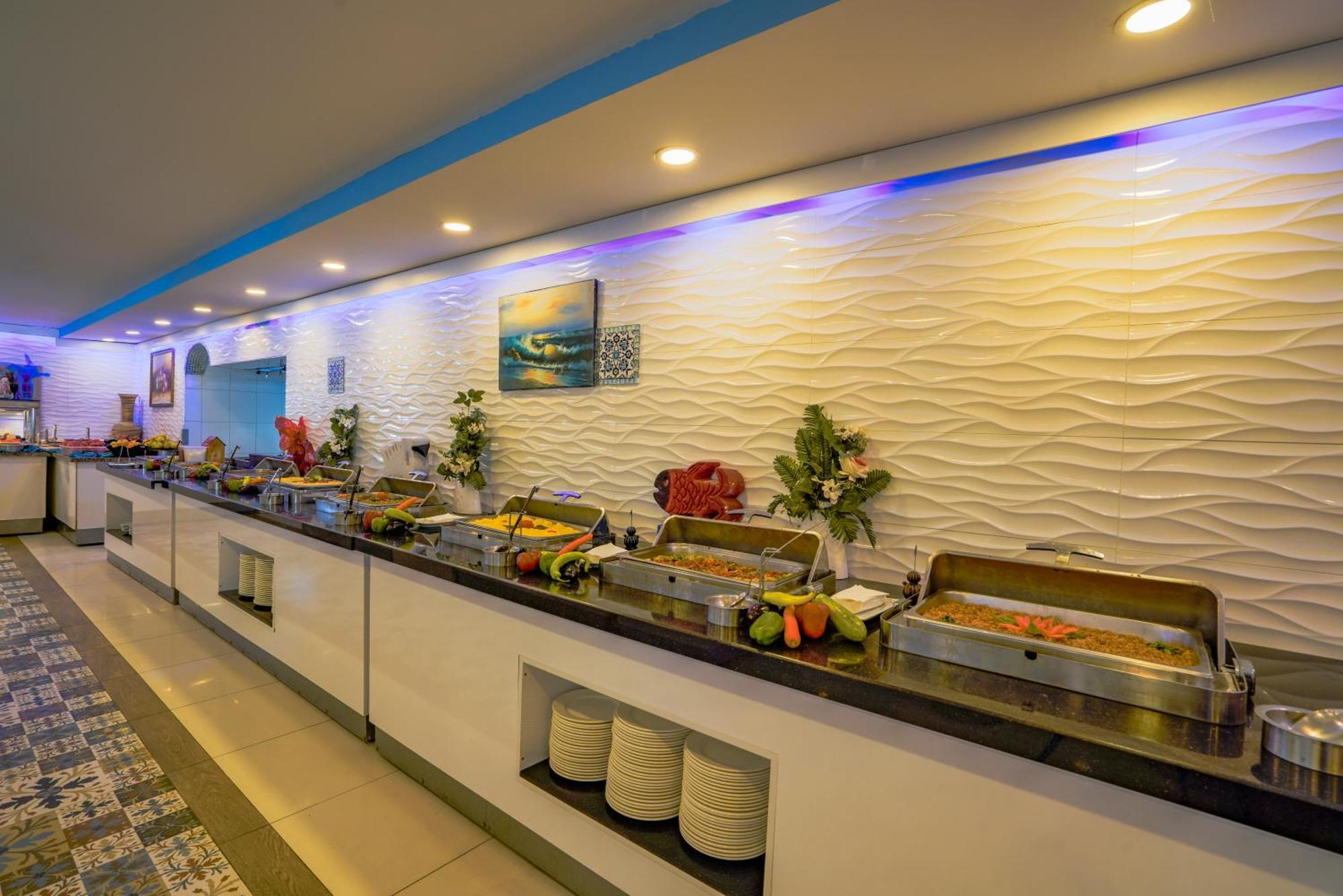 Sunberk Hotel Side Bagian luar foto